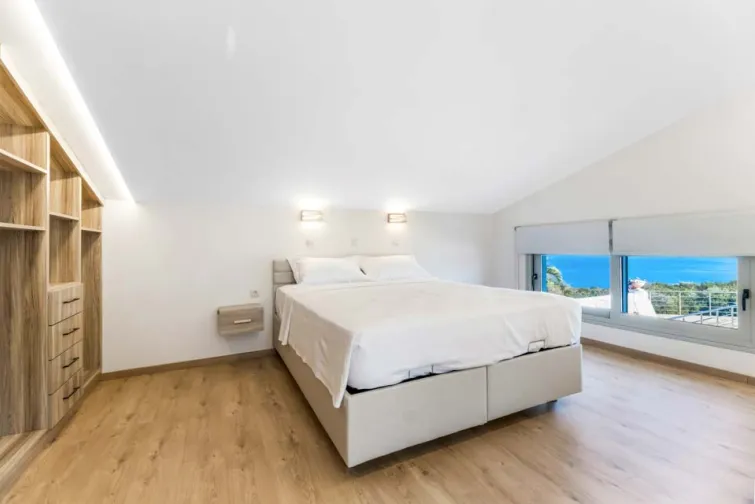 Bedroom-0
