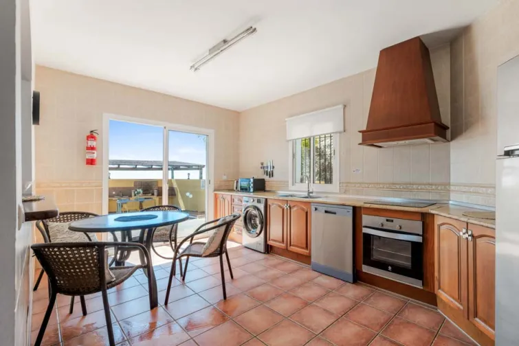 Kitchen-0