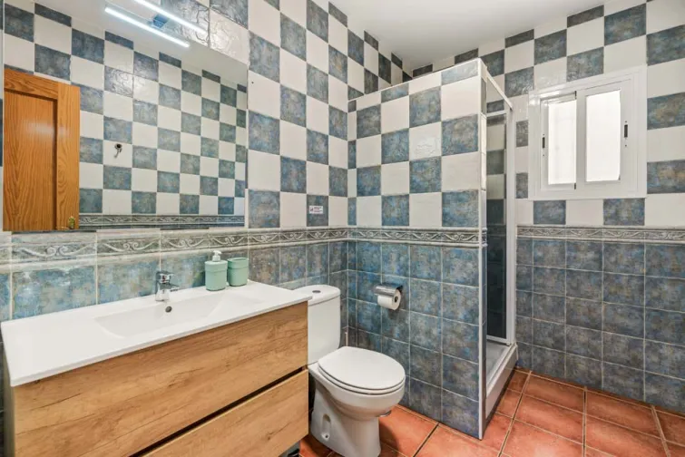 Shower Room-0