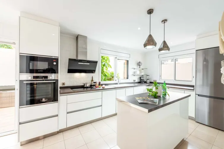 Kitchen-0