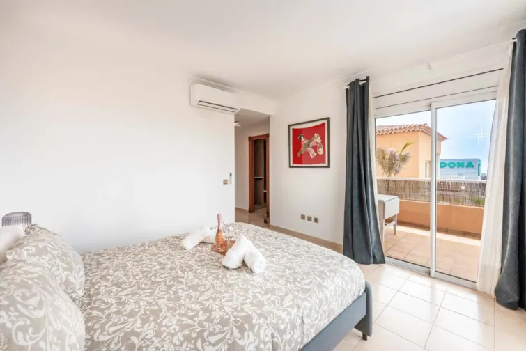 Bedroom-0