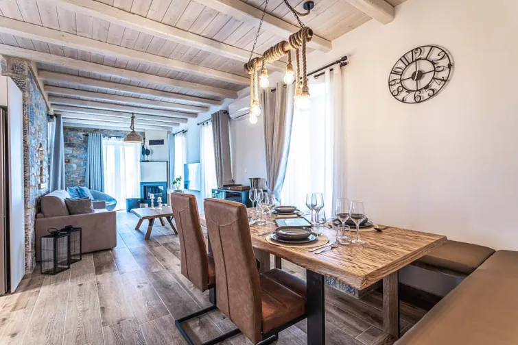Dining Room-0