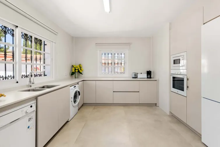Kitchen-0