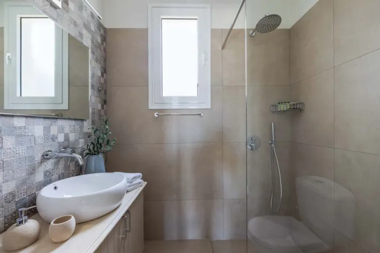Shower Room-0