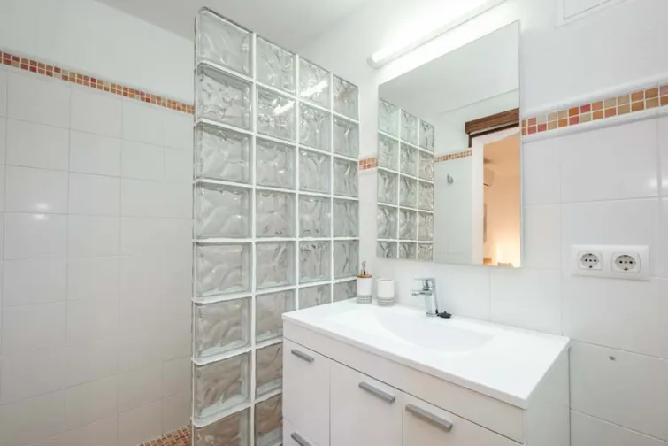 Shower Room-0