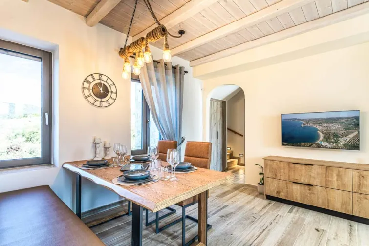 Dining Room-0