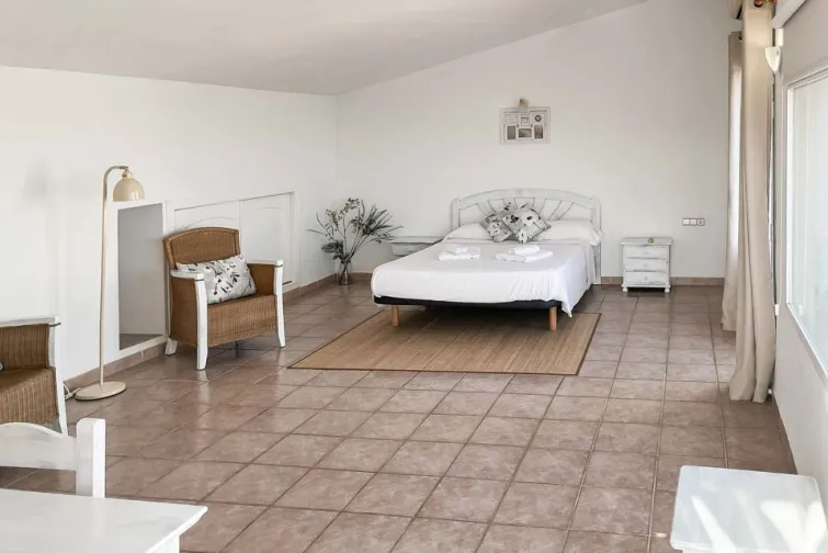 Bedroom-0