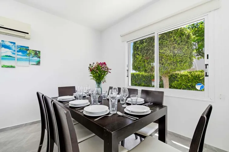 Dining Room-0