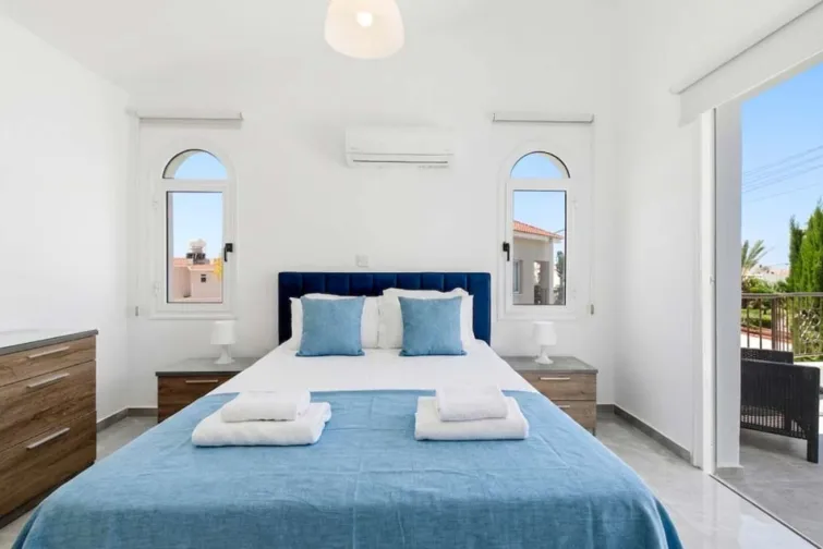 Bedroom-0