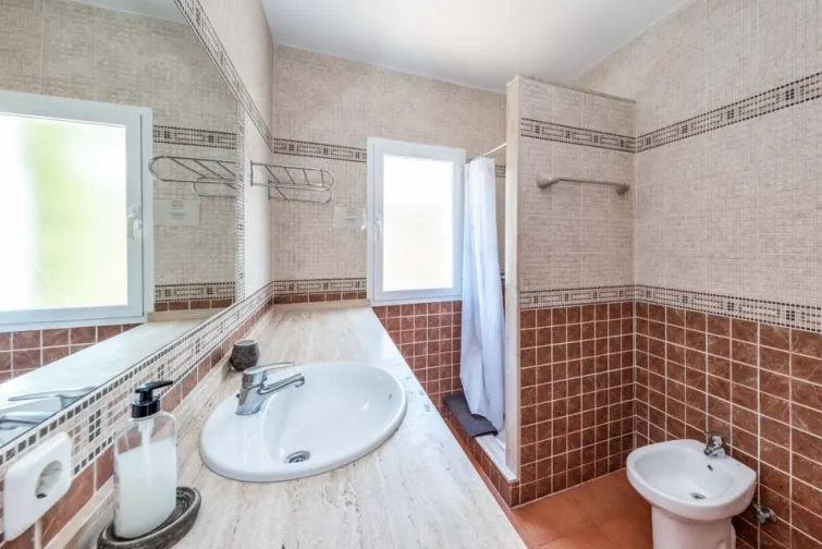 Shower Room-0