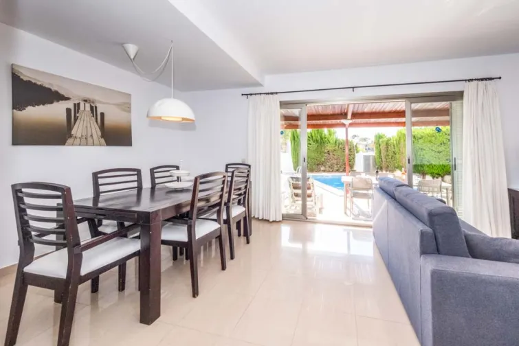 Dining Room-0