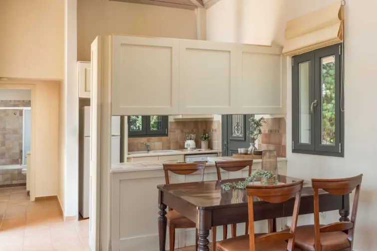 Dining Room-0