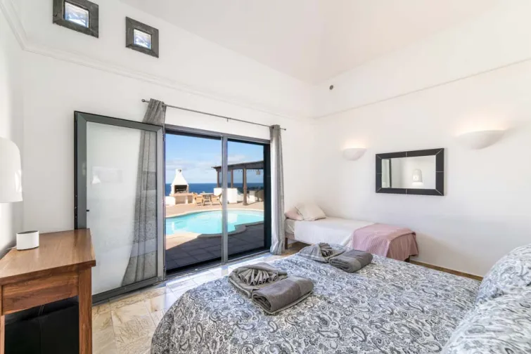 Bedroom-0