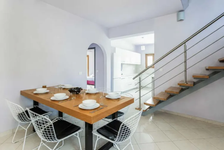 Dining Room-0