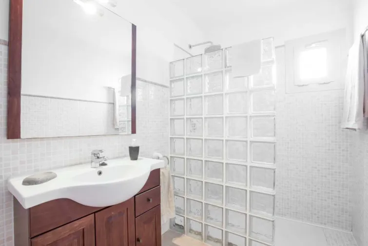 Shower Room-0