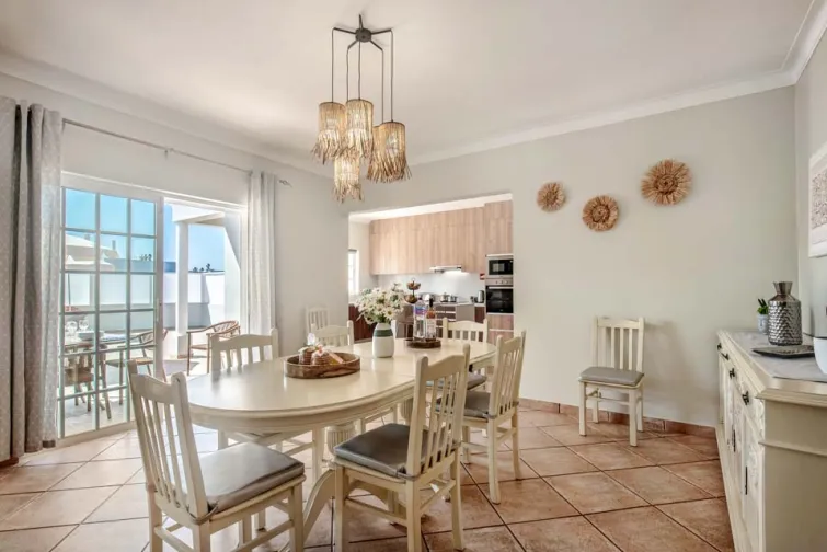 Dining Room-0