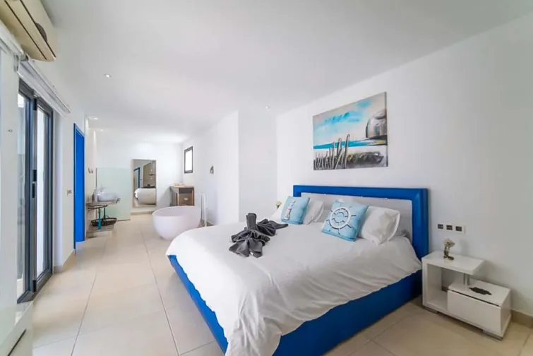 Bedroom-0