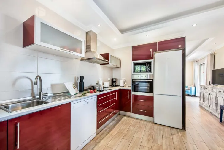 Kitchen-0
