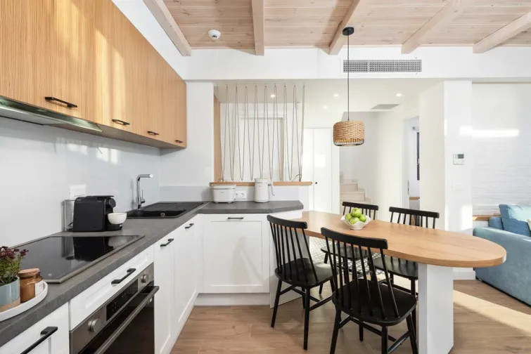 Kitchen-0