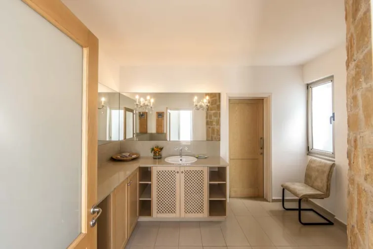 Shower Room-0