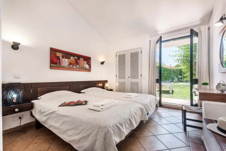 Bedroom-0