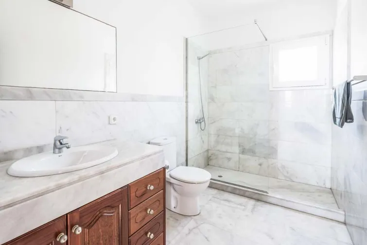 Shower Room-0
