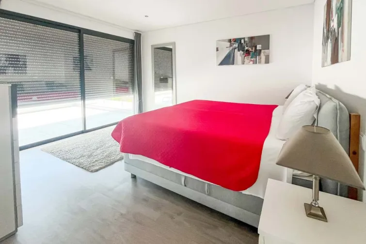 Bedroom-0