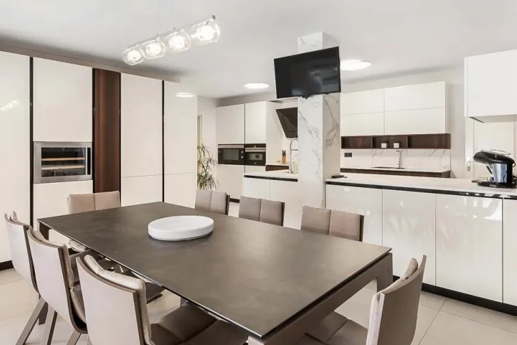 Kitchen-0