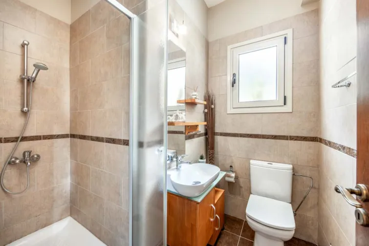 Shower Room-0