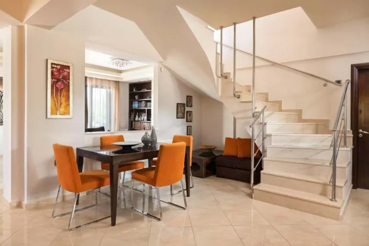 Dining Room-0