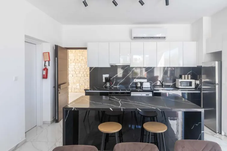 Kitchen-0