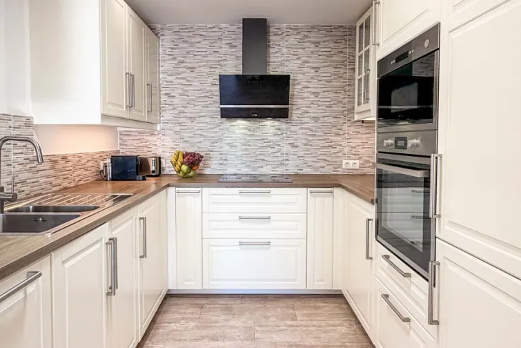 Kitchen-0