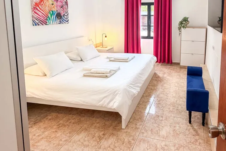 Bedroom-0
