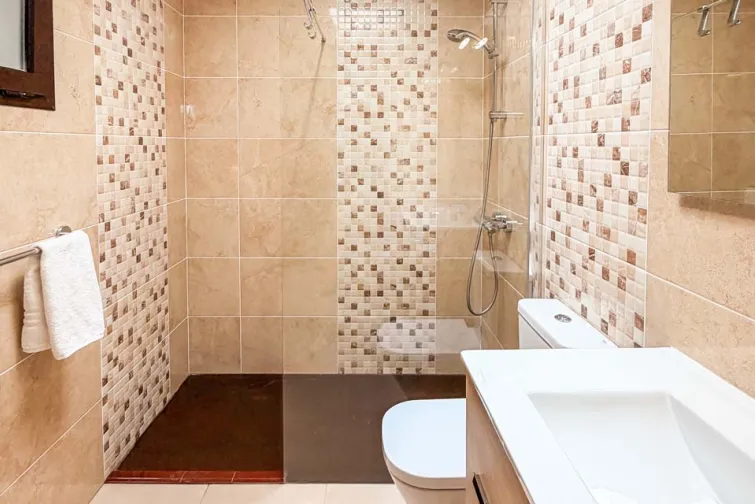 Shower Room-0
