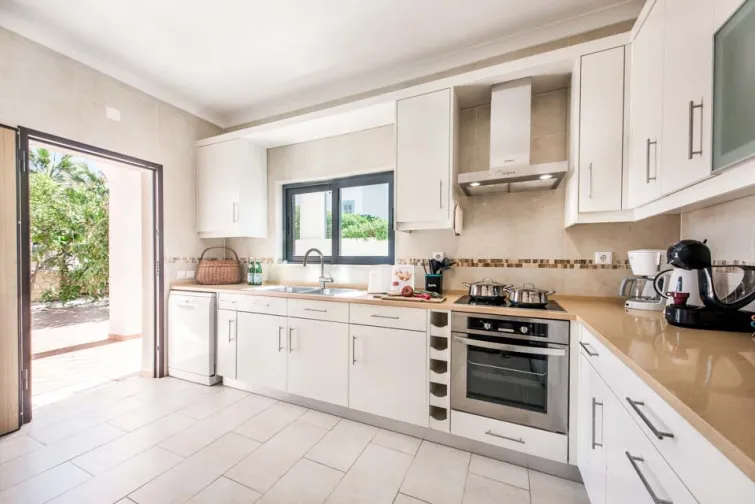 Kitchen-0