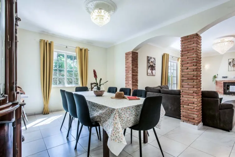 Dining Room-0