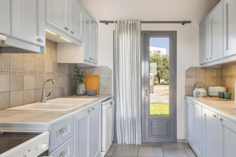 Kitchen-0