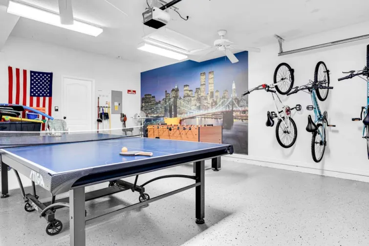 Gallery Slide