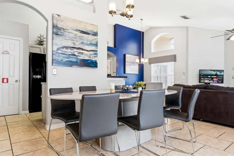 Dining Room-0