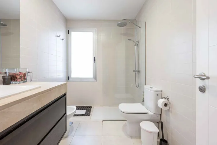 Shower Room-0