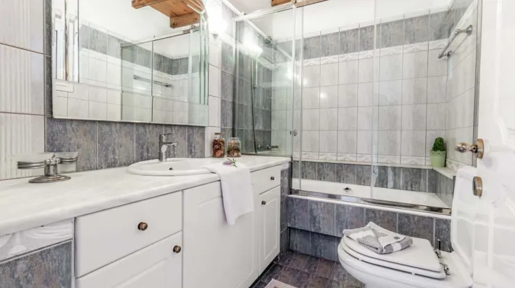 Gallery Slide 55