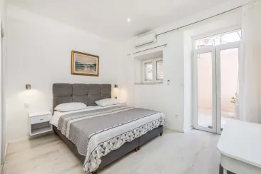 Ground Floor - Bedroom 2