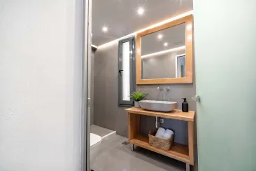 Shower Room-1