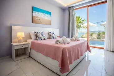 Ground Floor - Bedroom 1