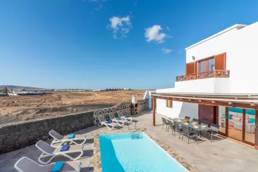 Villa-2