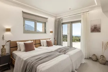 Ground Floor - Bedroom 1