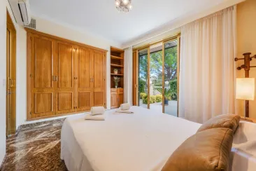 Ground Floor - Bedroom 1