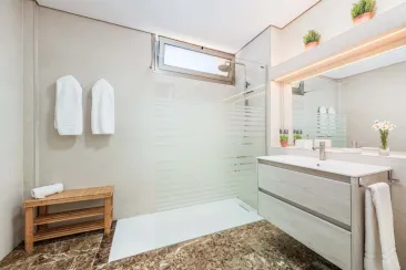 Shower Room-1