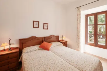 Ground Floor - Bedroom 3