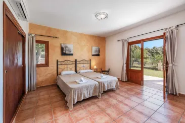 Ground Floor - Bedroom 2